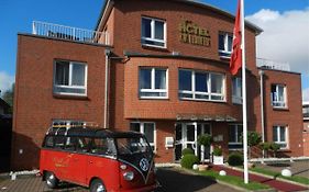 Hotel Am Elbufer